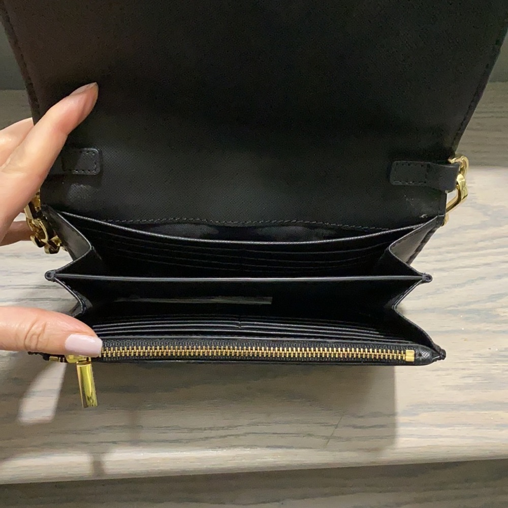 Tory Burch small bag - Picture 2 of 4